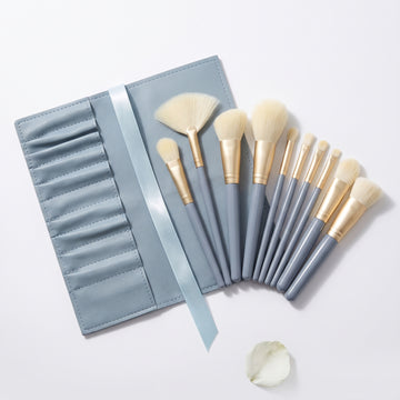 10Pcs Makeup Brush Set with Pouch – Soft Bristle Brushes